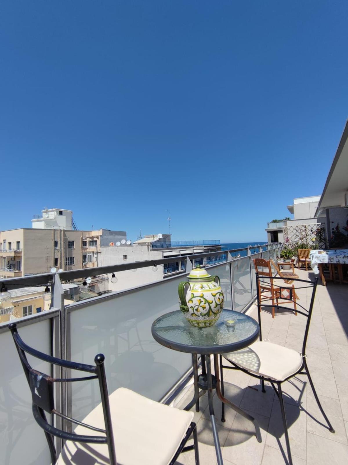 Ferienwohnung La Dimora Vista Mare Bari Exterior foto